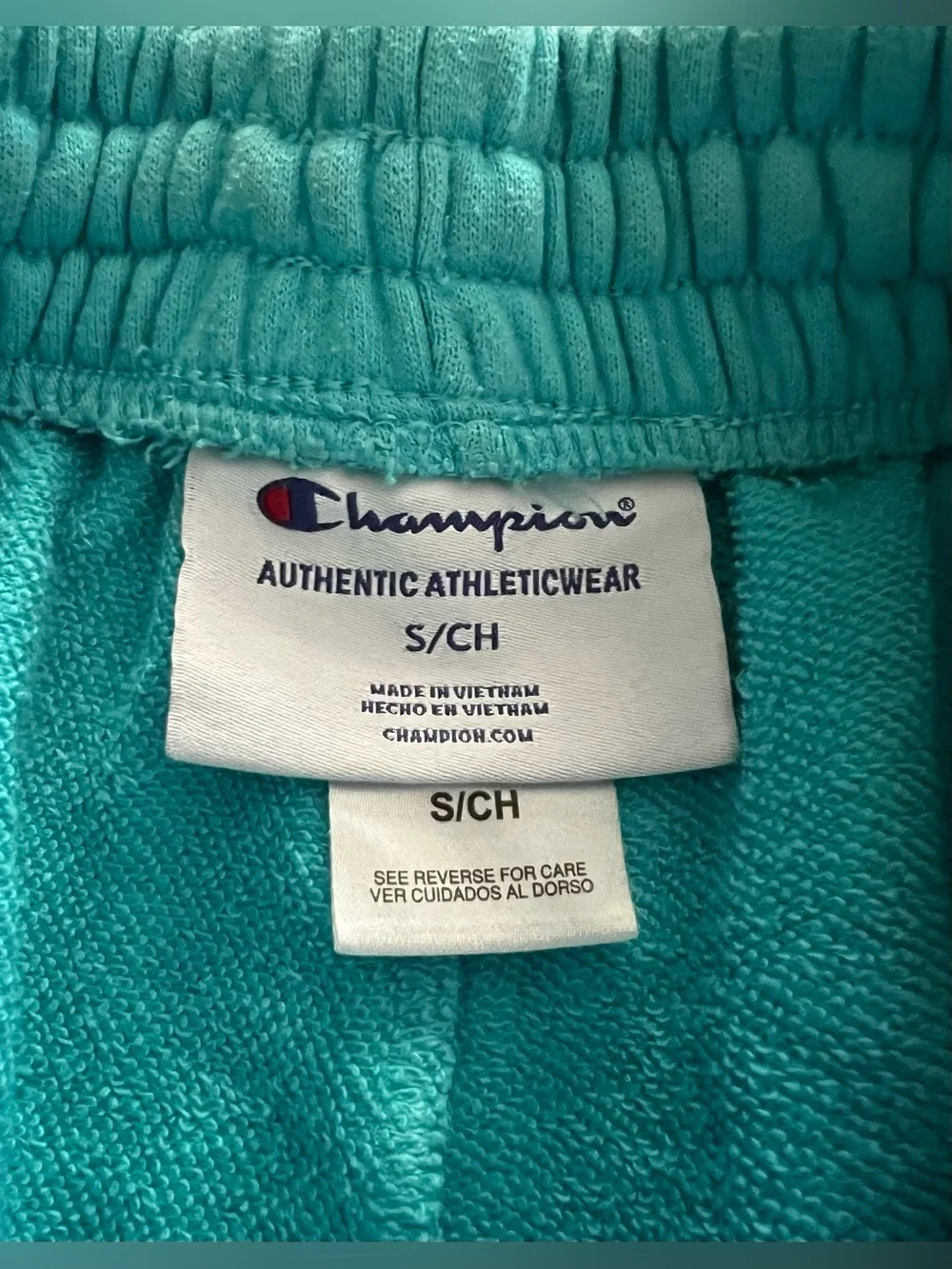 Champion  Embroidered Logo Pockets Soft French Terry Teal Shorts Women’s Small